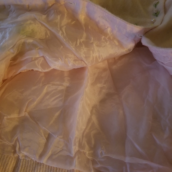 Hand crafted wool knit - Picture 5 of 14